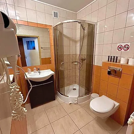 Hotel Tirest 2*