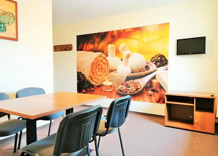 Tirest Hotel Grebiszew