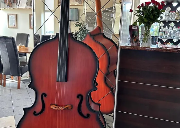 Tirest Hotel Grebiszew